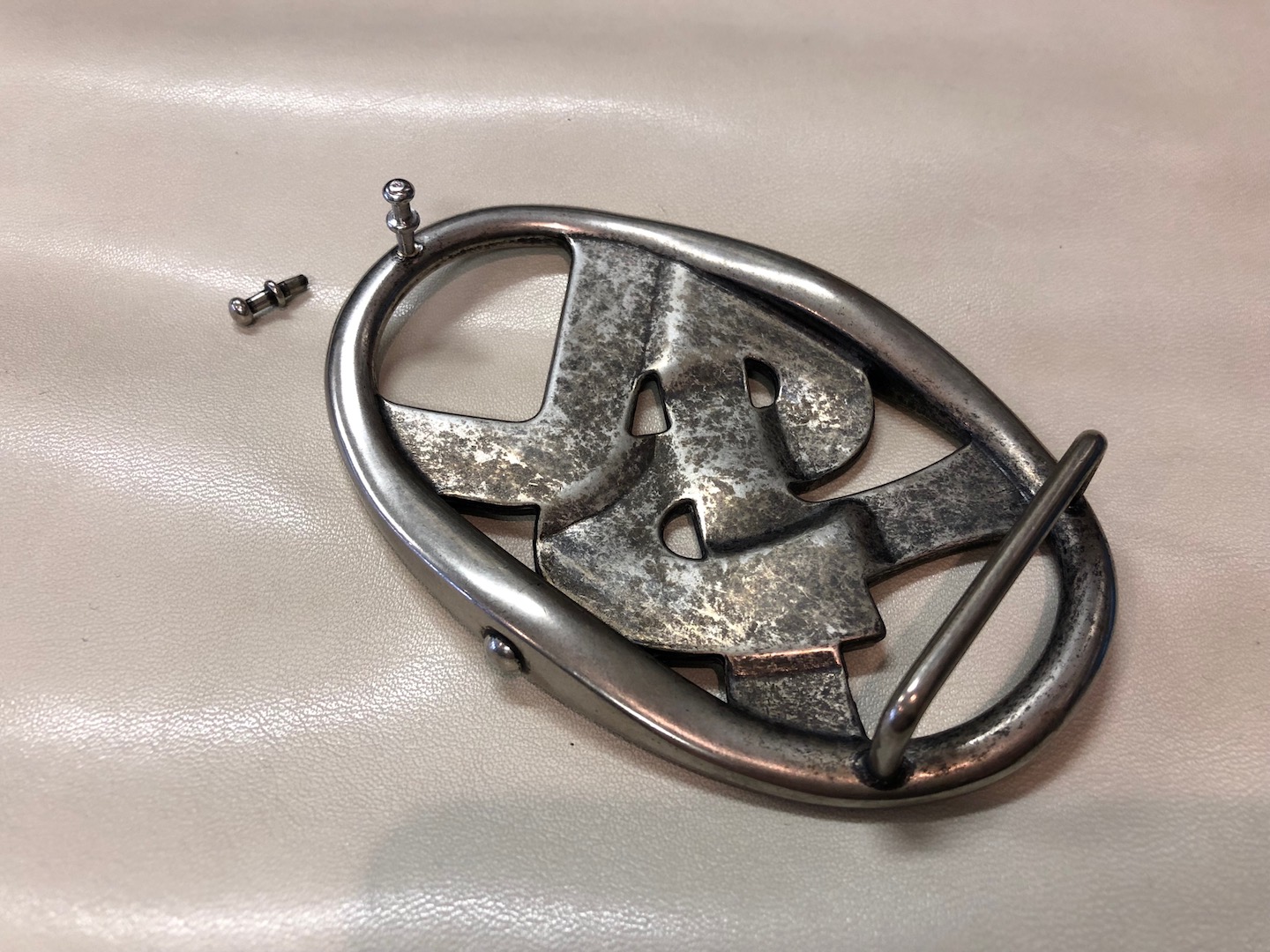 ベルトバックル修理