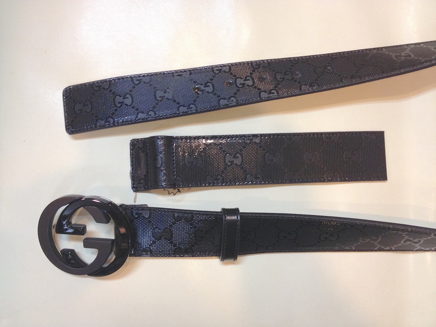 GUCCIベルトサイズ直し