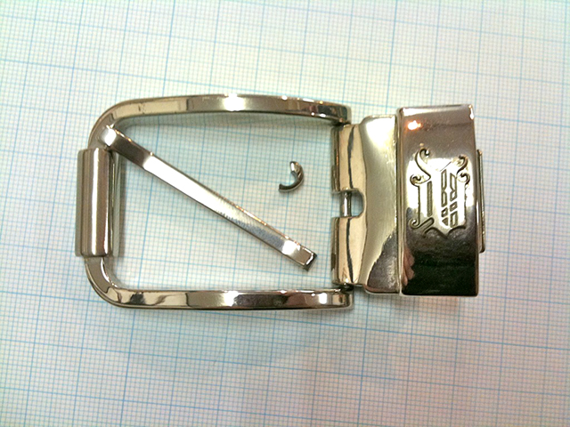 ベルトバックル修理