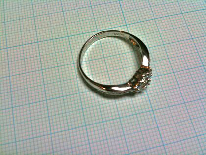 プラチナリング　曲がり修理