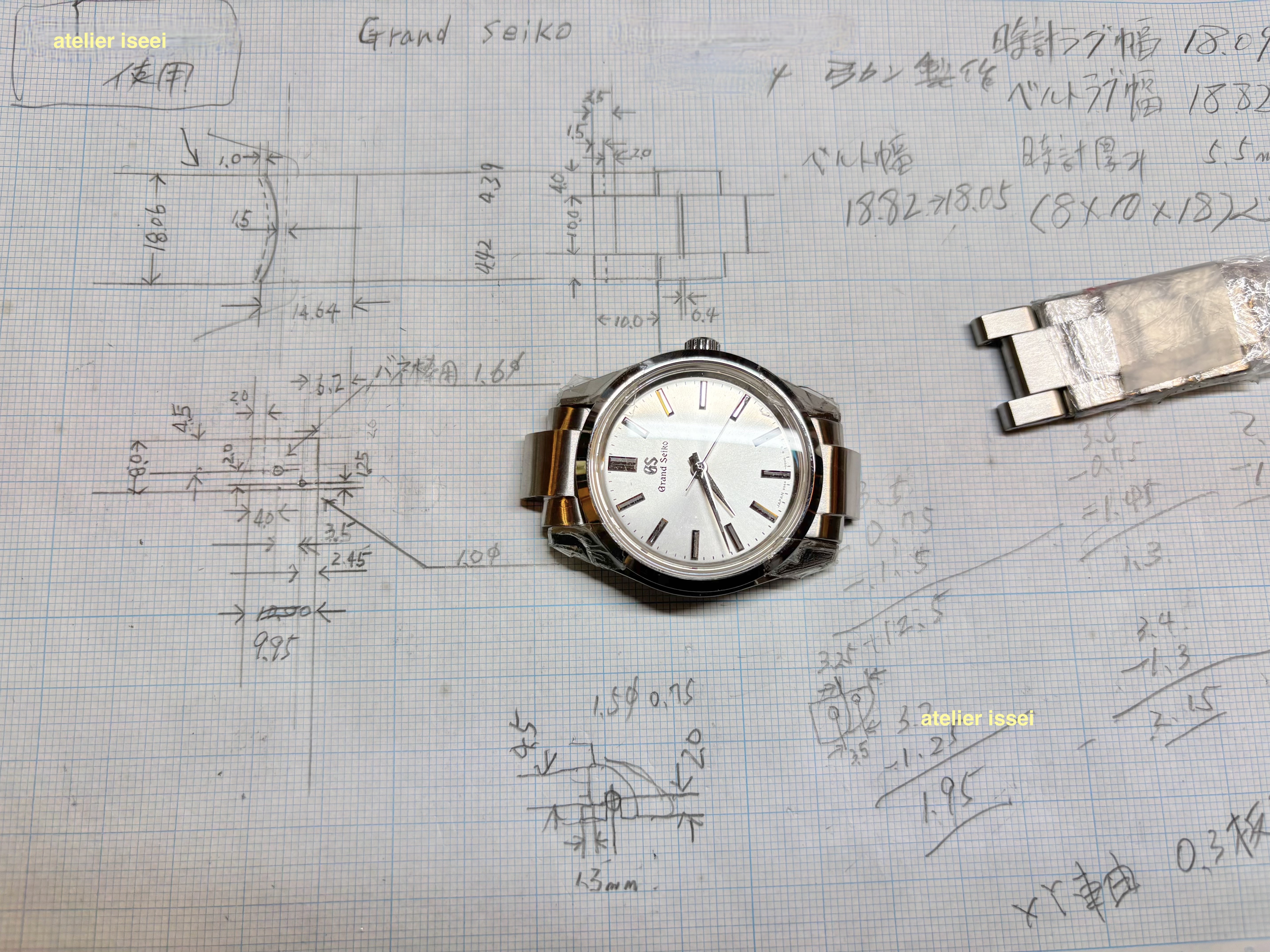 弓カンの図面を引くところ