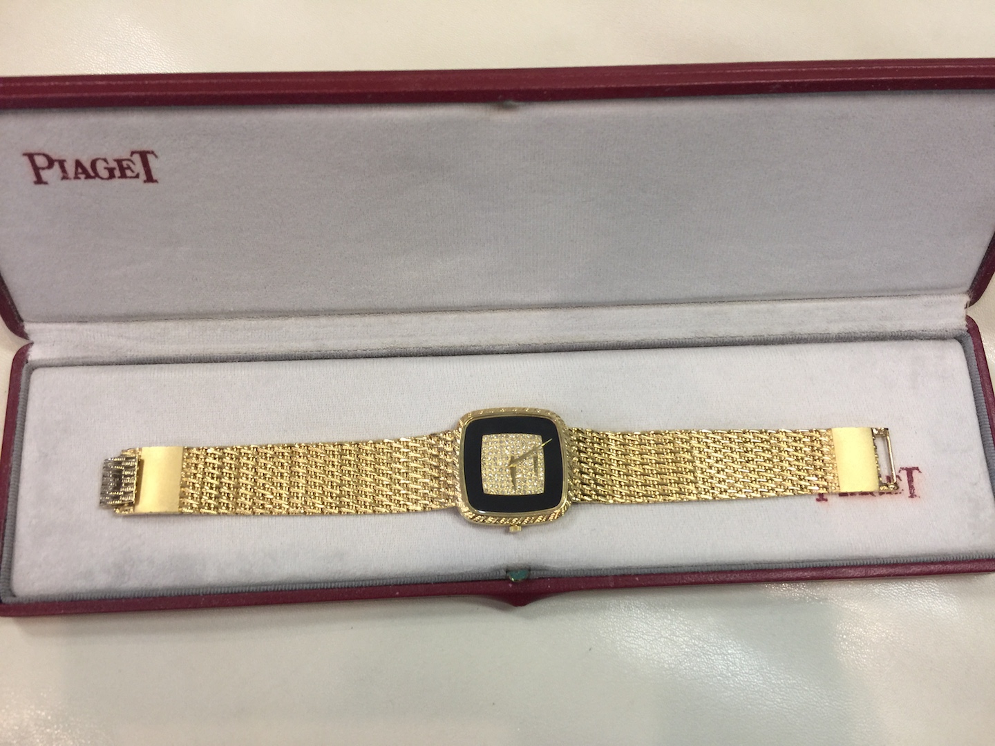 時計：PIAGET（ピアジェ）K18YG